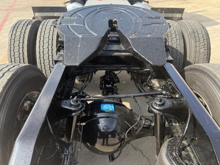 2026 Peterbilt 589 — photo 24