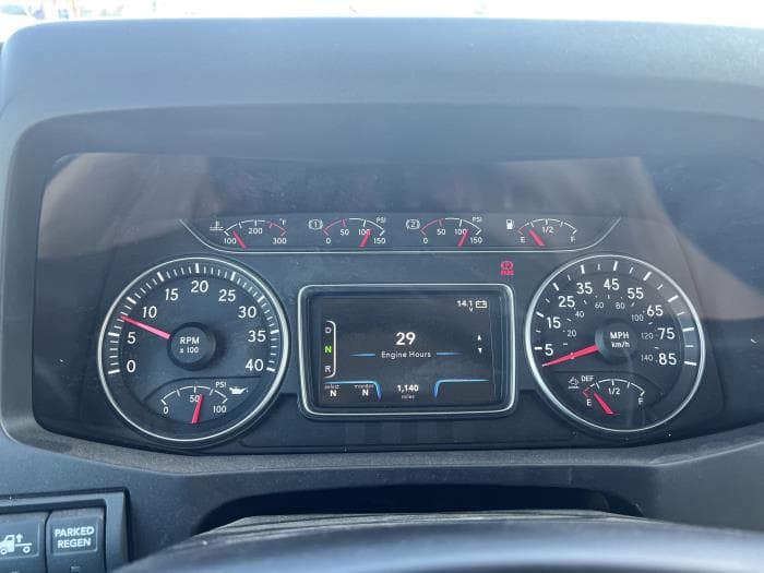 2025 International MV — photo 11