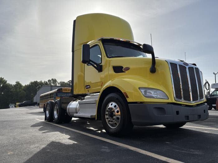 2020 Peterbilt 579 — photo 4