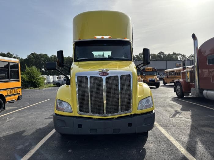 2020 Peterbilt 579 — photo 5