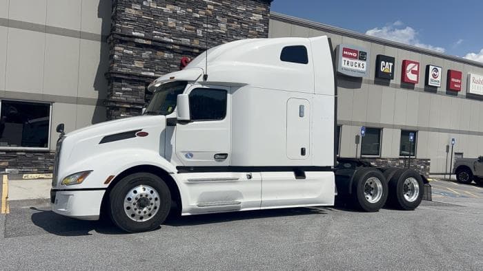 2022 Peterbilt 579 — photo 7