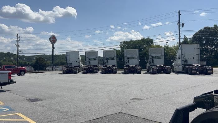 2022 Peterbilt 579 — photo 8