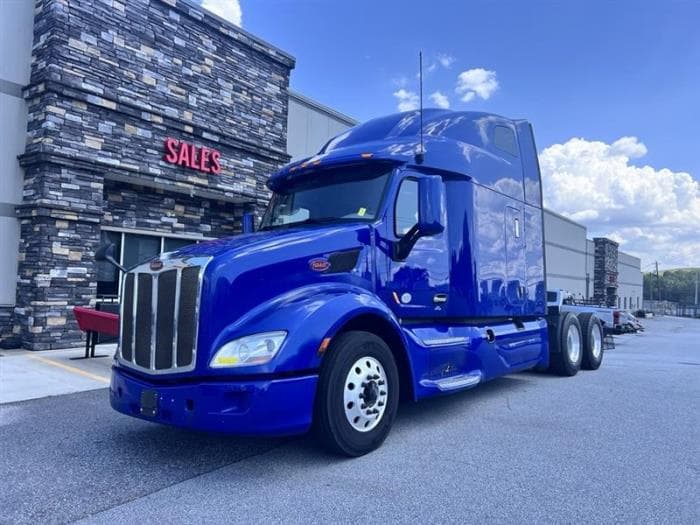 2022 Peterbilt 579 — photo 6