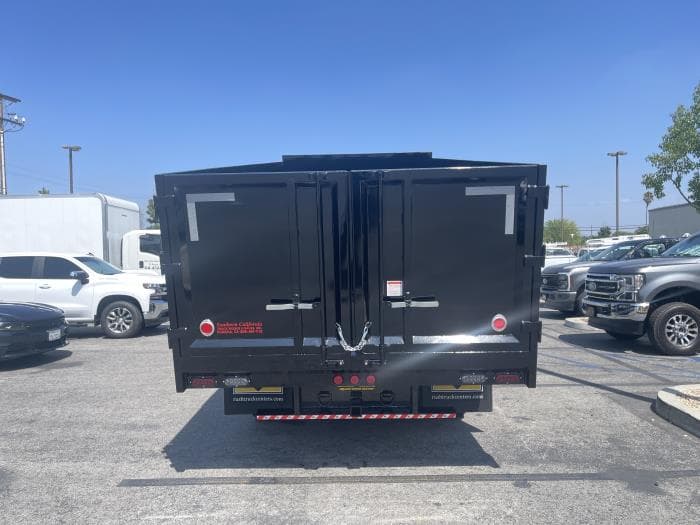 2025 Isuzu NRR — photo 25