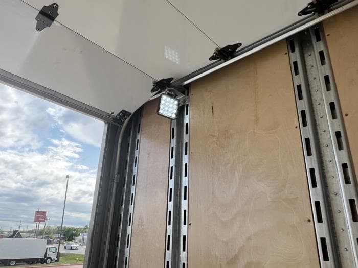 2025 International MV — photo 18