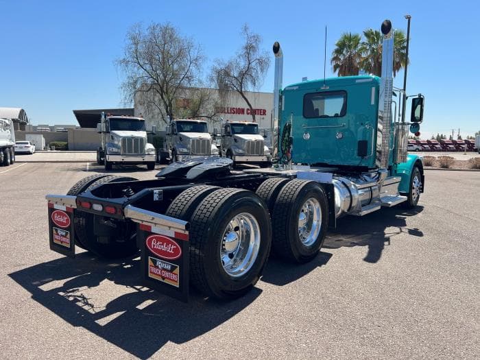 2026 Peterbilt 589 — photo 7