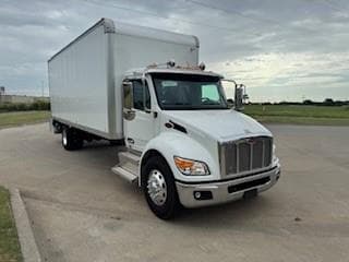 2025 Peterbilt 536 — photo 3