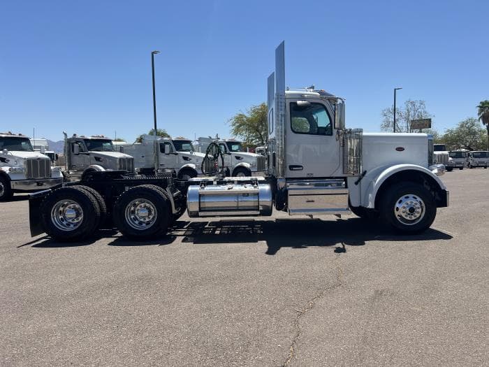 2026 Peterbilt 589 — photo 8