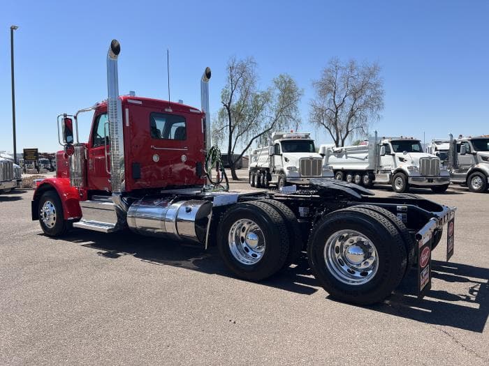 2026 Peterbilt 589 — photo 5