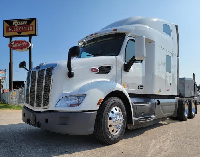 2021 Peterbilt 579 — photo 3