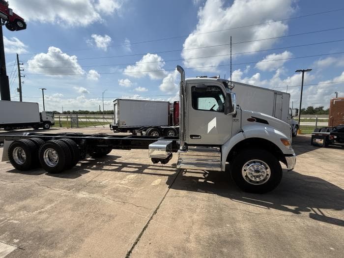 2026 Peterbilt 548 — photo 5