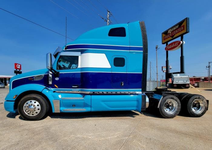 2020 Peterbilt 579 — photo 4