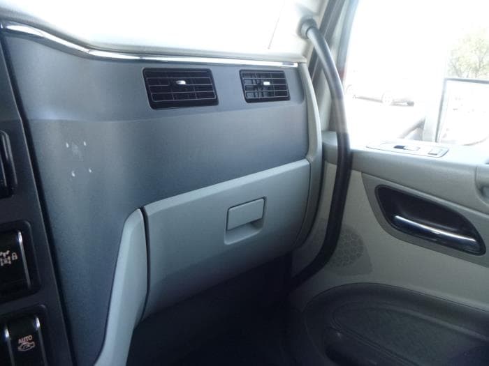 2021 Peterbilt 579 — photo 21