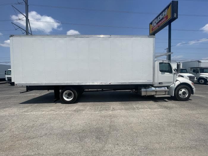 2025 Peterbilt 536 — photo 8