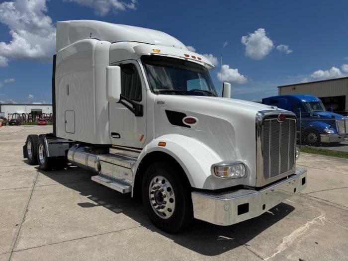 2022 Peterbilt 567 — photo 4