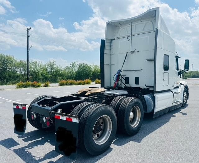 2019 Peterbilt 579 — photo 6