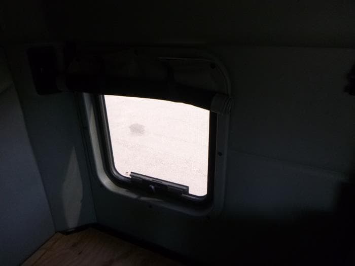 2021 Peterbilt 579 — photo 30