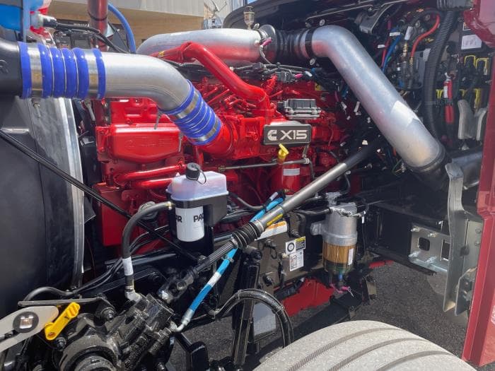 2026 Peterbilt 589 — photo 13