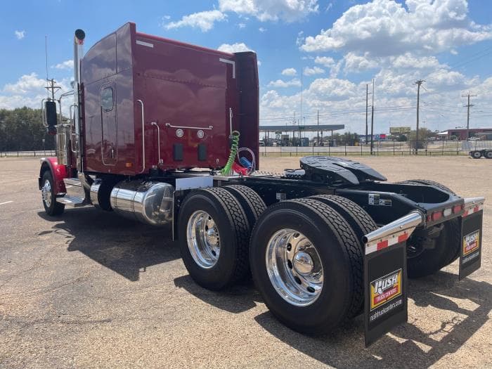 2026 Peterbilt 589 — photo 22