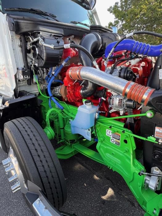 2026 Peterbilt 579 — photo 9