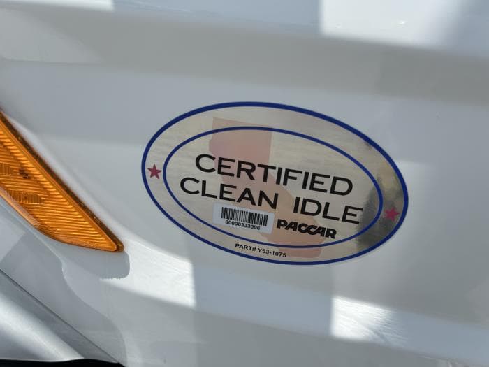 2021 Peterbilt 579 — photo 16