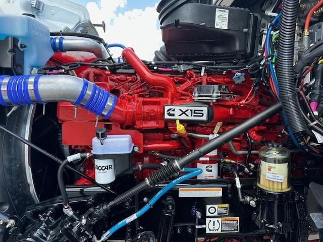 2026 Peterbilt 567 — photo 21