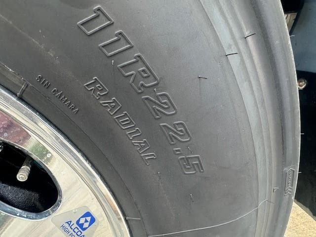 2026 Peterbilt 567 — photo 23