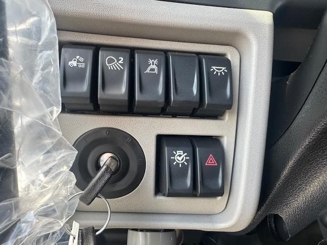 2026 Peterbilt 567 — photo 34