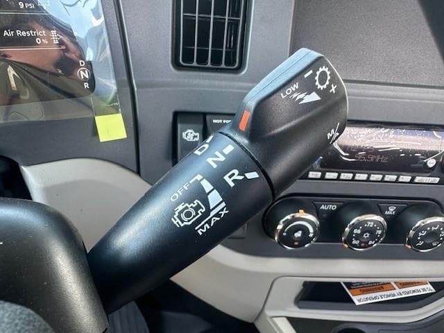 2026 Peterbilt 567 — photo 38