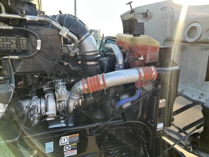 2021 Peterbilt 579 — photo 21