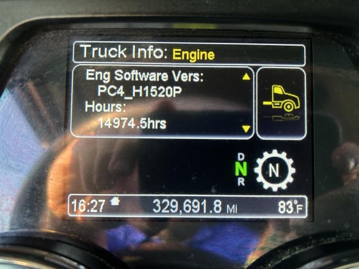 2021 Peterbilt 579 — photo 40