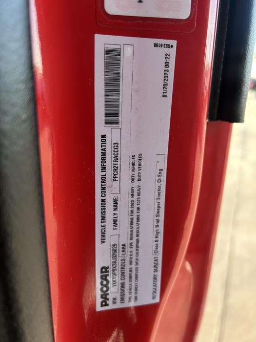 2024 Kenworth T680 — photo 27