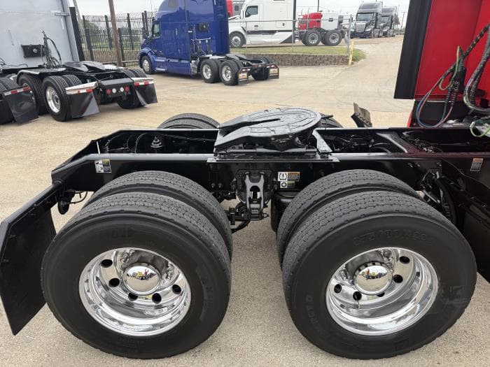 2024 Peterbilt 579 — photo 17