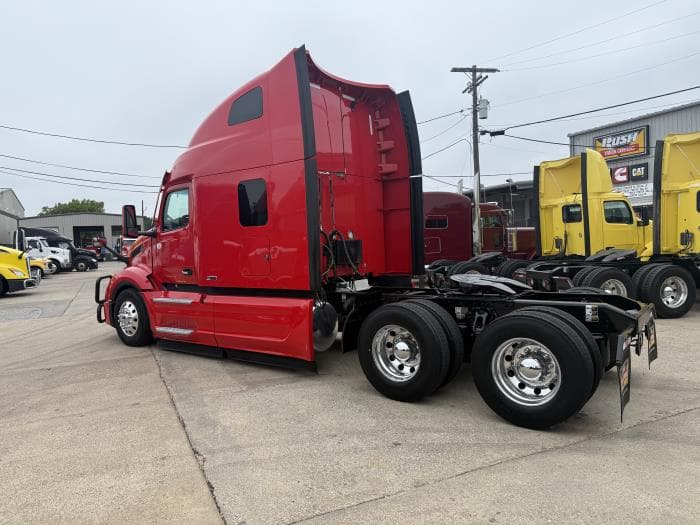 2024 Peterbilt 579 — photo 25