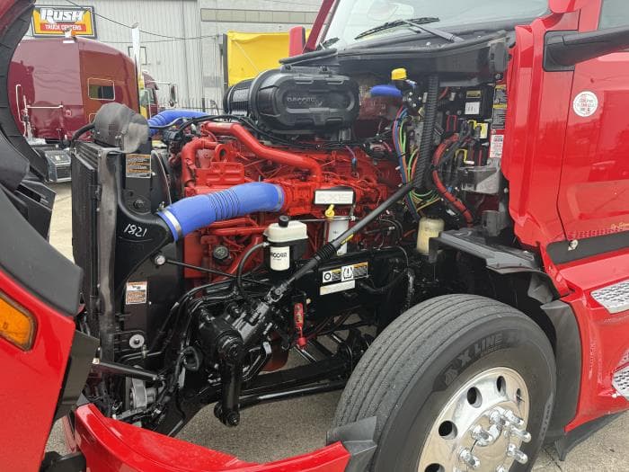 2024 Peterbilt 579 — photo 29