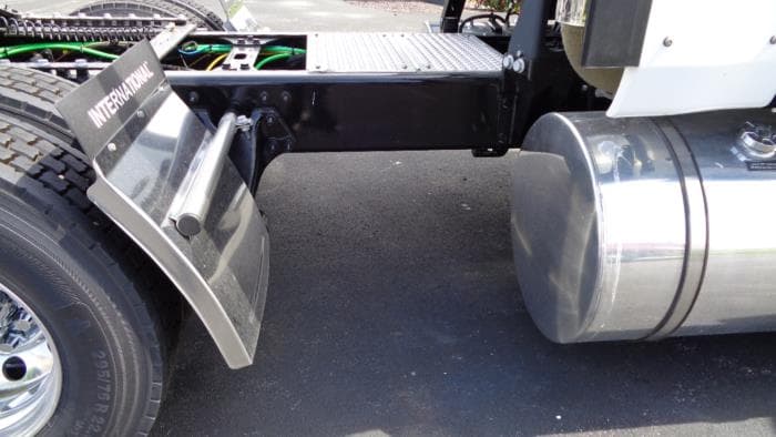 2026 International LT — photo 22