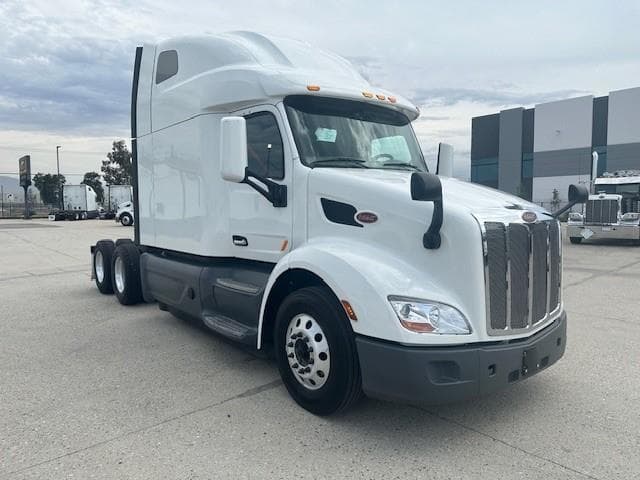 2021 Peterbilt 579 — photo 13