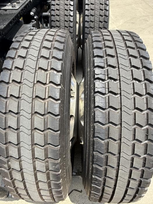 2022 Peterbilt 579 — photo 6