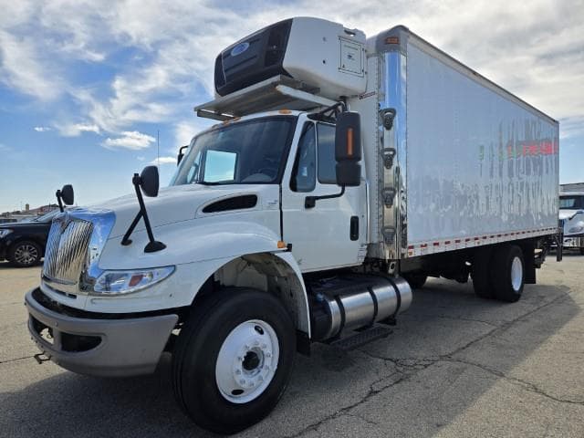 2019 International 4300 — photo 2
