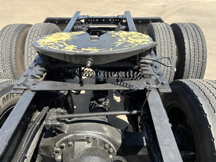 2024 Kenworth T680 — photo 15