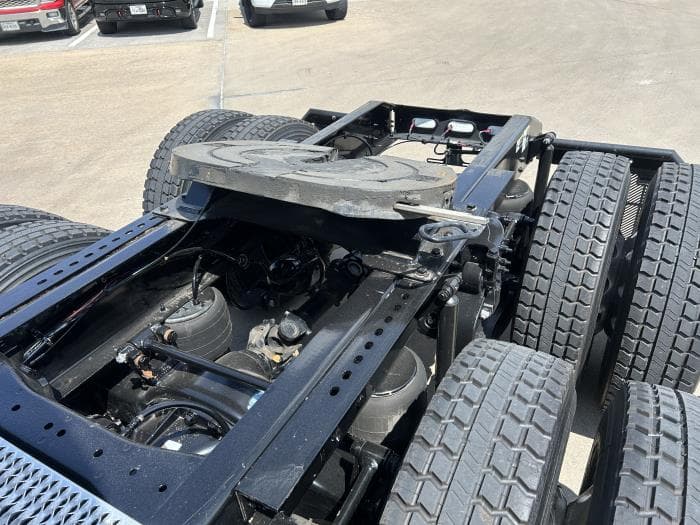 2022 Peterbilt 579 — photo 16