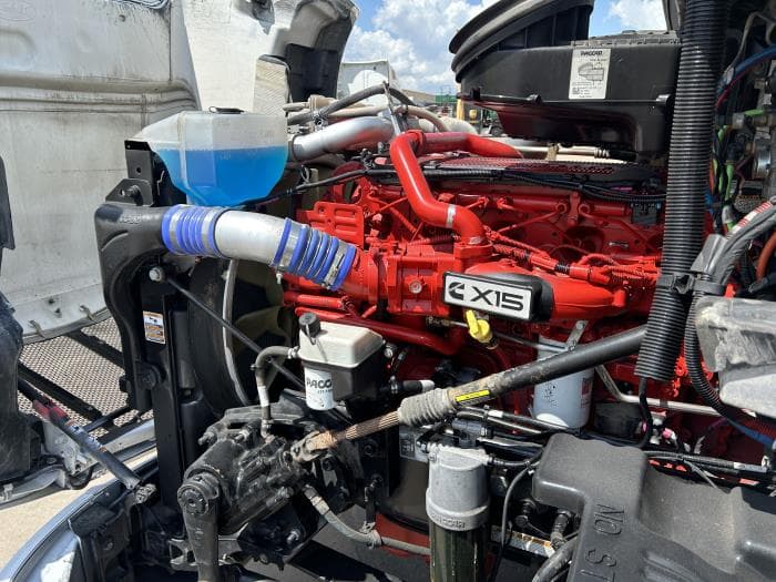 2022 Peterbilt 579 — photo 19