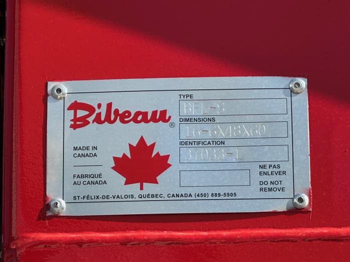 2026 International HX — photo 13