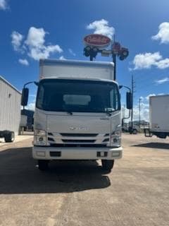 2025 Isuzu NPR — photo 4