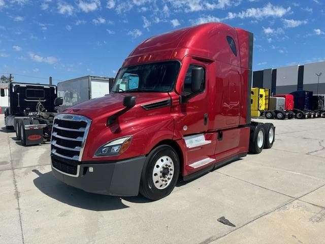 2021 Freightliner Cascadia — photo 12