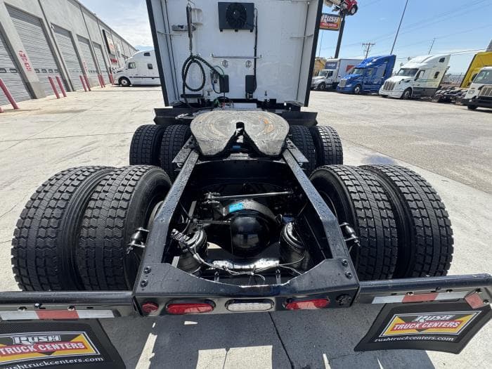 2022 Peterbilt 579 — photo 11