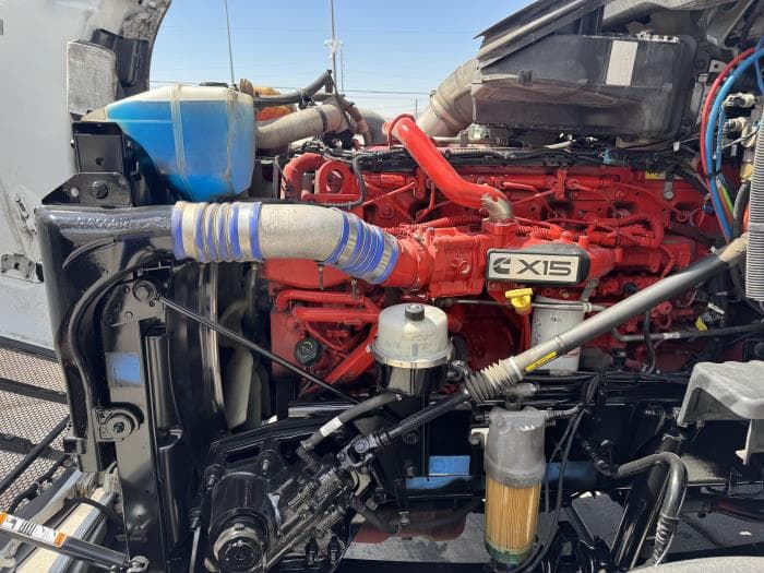 2022 Peterbilt 579 — photo 14