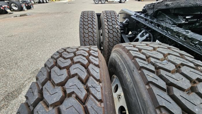 2021 Peterbilt 579 — photo 27