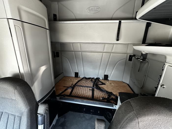2021 Peterbilt 579 — photo 13