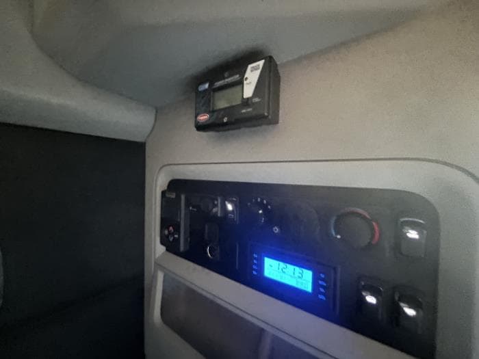 2024 Kenworth T680 — photo 21